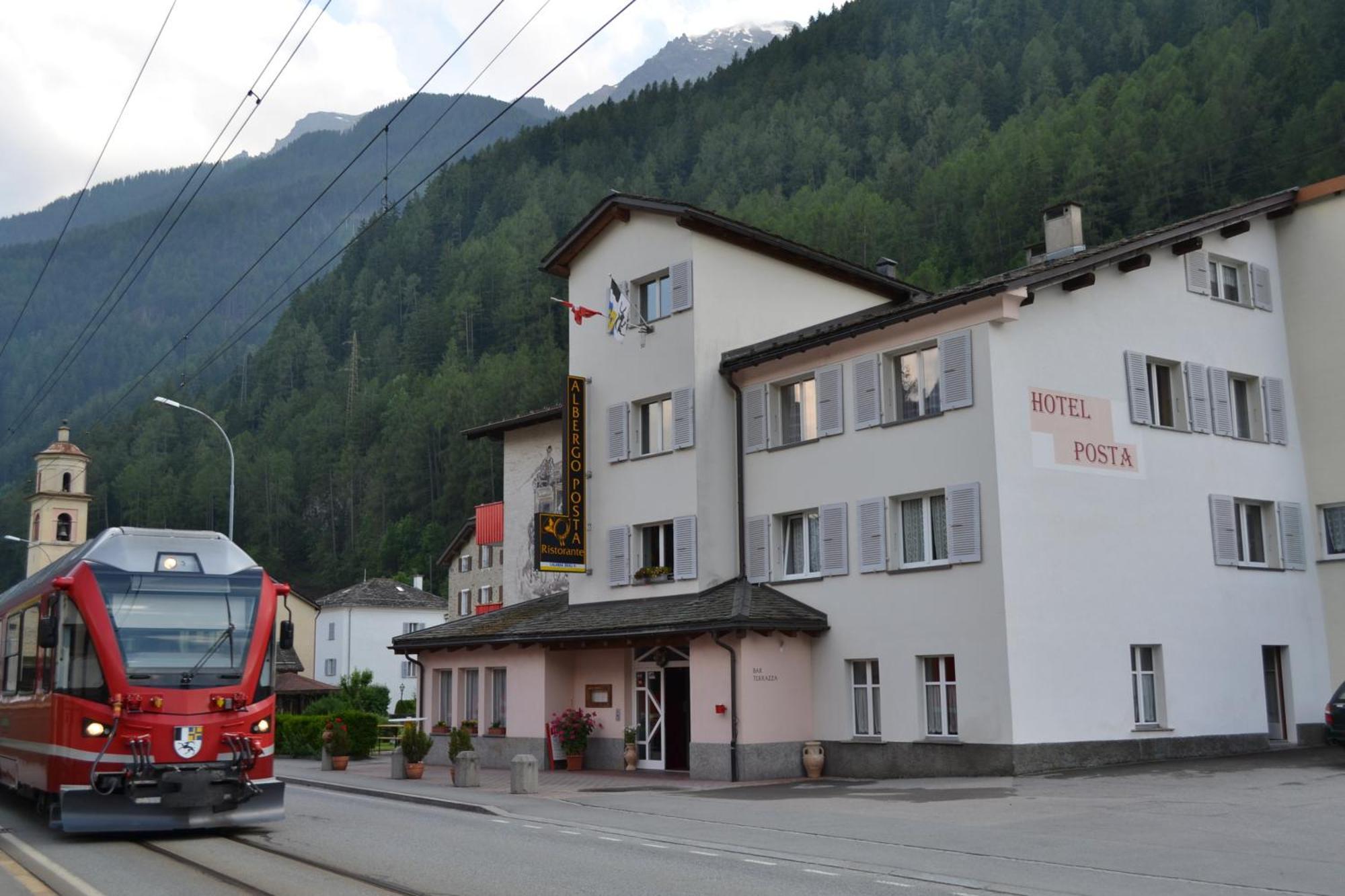 Hotel Posta Poschiavo Εξωτερικό φωτογραφία