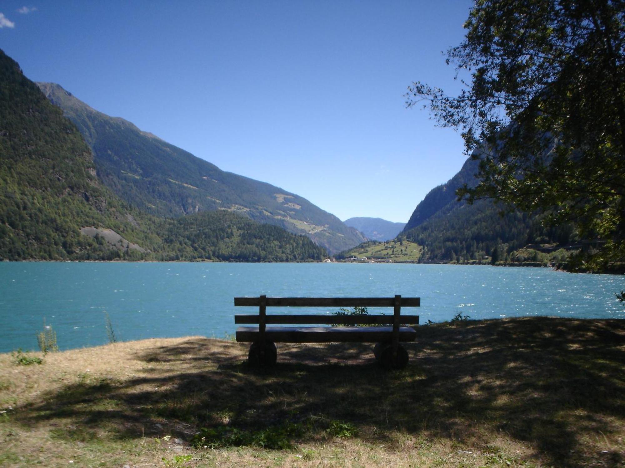 Hotel Posta Poschiavo Εξωτερικό φωτογραφία